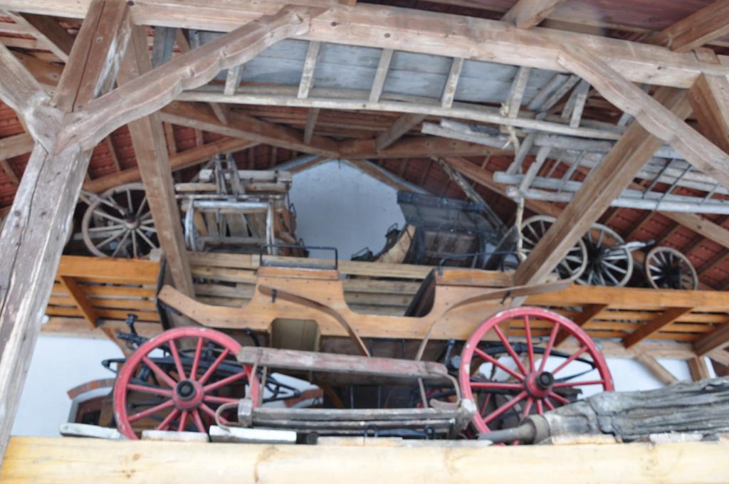 Ostoya Inn & Granary Jasionka 外观 照片