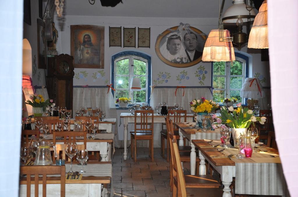Ostoya Inn & Granary Jasionka 外观 照片