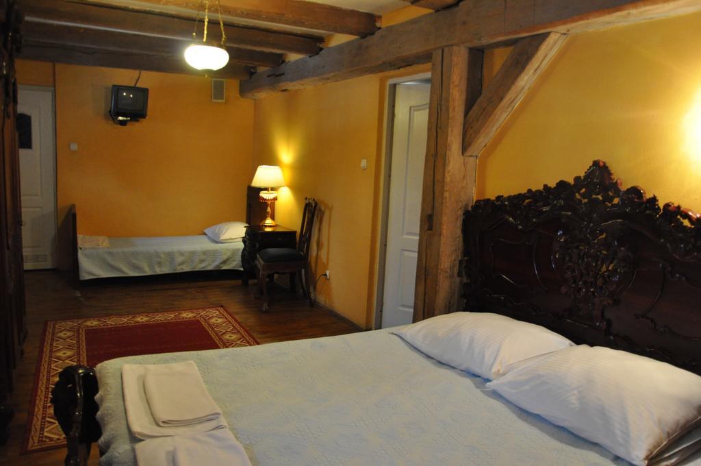 Ostoya Inn & Granary Jasionka 客房 照片