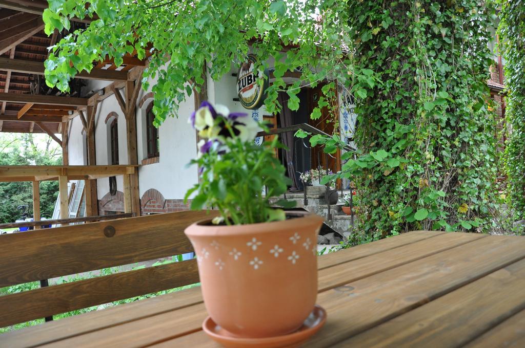 Ostoya Inn & Granary Jasionka 外观 照片